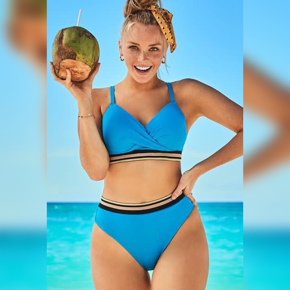 NWT Swimsuits For All Twist-Front Underwire Two-Piece Bikini Bright Blue 16/18W